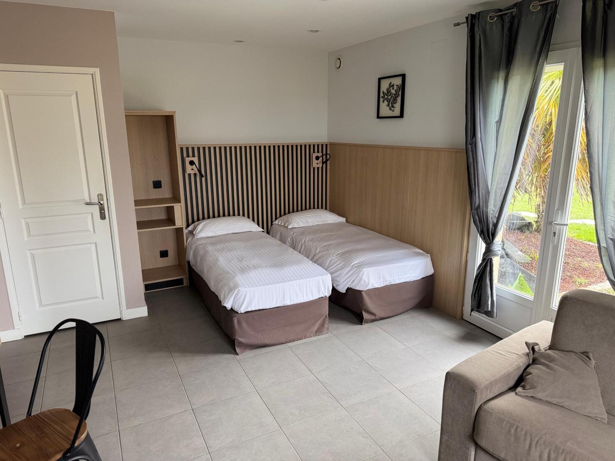 The Originals Boutique, Hotel Les Quatre Salines, Le Mont Saint-Michel Sud ロズ・シュル・クエノン エクステリア 写真